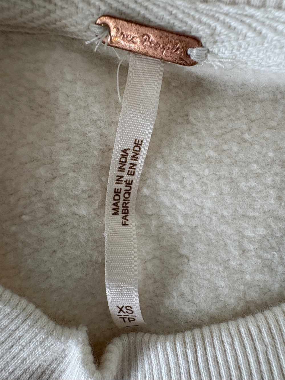 Gaia Sweatshirt - Picture 6 of 8